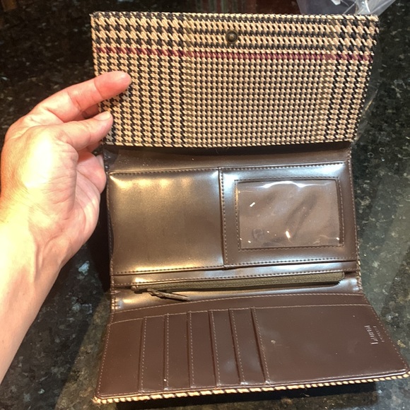 Lauren wallet great used condition - Picture 3 of 4